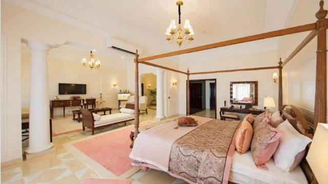 SkyVilla-Bedroom