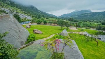 The-Earth-Plots-in-Nandi-Hills-Bangalore-Nandi-hill-view-from-plot