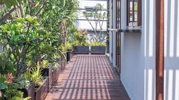 White-Lotus-Tamara-Apartment-in-Defence-Colony-Indiranagar-Bengaluru-walking-path