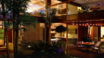 Duplex-Landscaped-private-garden-deck