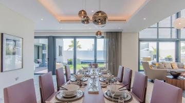 DLF-Capital-Greens-Dining-Area